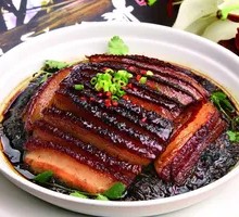 Preserved Vegetable Braised Pork