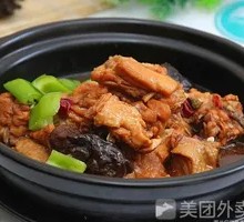 Stewed Chicken with Brown Sauce
