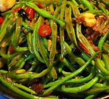 Braised Tofu Noodles in Clay Pot