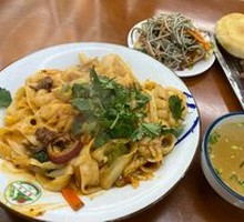 Beef Stir-Fried Knife-Cut Noodles