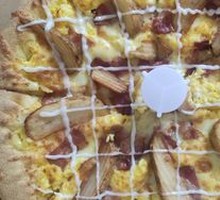 American-style Bacon & Potato Pizza