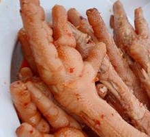 Clay Pot Stewed Chicken Feet