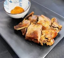Snow Carbon Roasted Pigeon