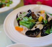 Lotus Pond Stir-Fry