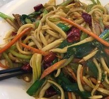 Dry-Fried Noodles with Vegetables