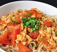Tomato and Egg Noodles