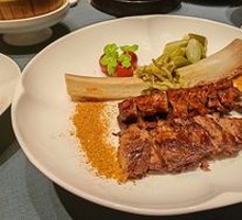 Braised Chinese Beef Ribs in Sauce