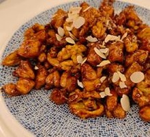 Stir-Fried Chicken with Sauce