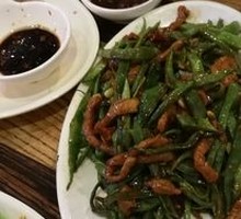 Stir-fried shredded lentils with pork