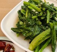 Garlic Stir-Fried Rapeseed Greens