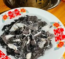 Small Copper Pot Braised Intestines