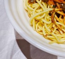 Hot Dry Noodles