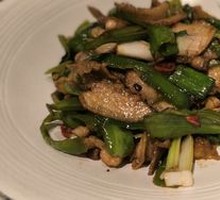 Homestyle Stir-Fried Pork