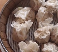 Three Delicacies Steamed Dumplings
