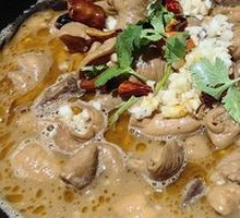 Stewed Pork Belly in Pot