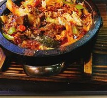Stone Pot Beef