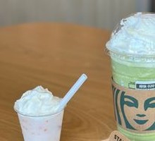 Matcha Frappuccino (Large)