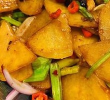 Spicy Potatoes in Dry Pot