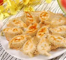 Vegetarian Jiaozi with Three Fresh Fillings