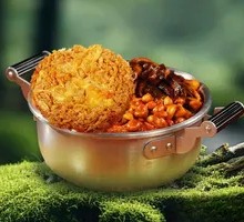 Lion's Mane Mushroom Snail Rice Noodles