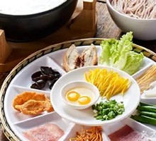 Yunnan Traditional Crossing-the-Bridge Rice Noodles