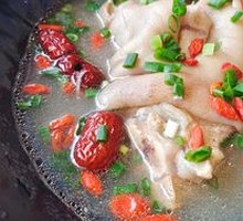 Old Mother's Pig Trotter
