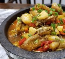 Stone Pot Eggplant and Frog