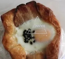 Bacon Sunnyside Egg Croissant