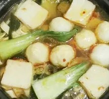 Braised Meatballs in Clay Pot