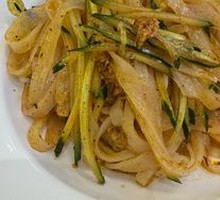 Qishan Rolled Noodles