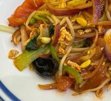 Tomato Stir-Fried Noodles