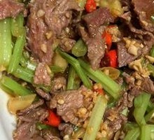 Stir-Fried Fresh Beef
