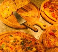 Empress Lychee Pizza