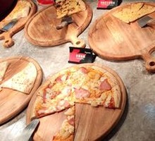 Juicy Pizza