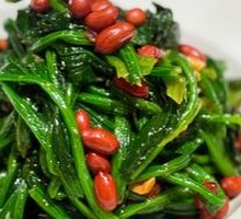 Pine Nut Spinach