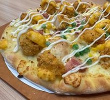 Golden Yolk Chicken Pizza