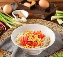 Tomato and Egg Noodles