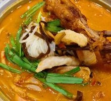 Spicy Pepper Trio Rice Noodles