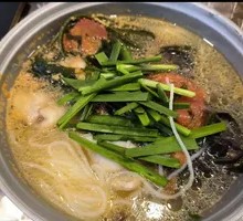 Signature Clear Soup Three-Ingredient Noodles