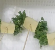 Cilantro-wrapped tofu skin rolls