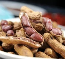 Boiled peanuts and edamame