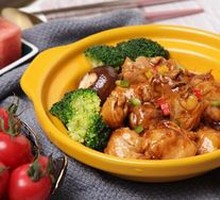 Secret-Recipe Braised Chicken