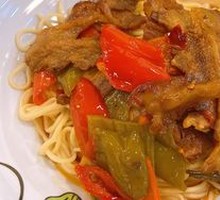 Spicy Pork Stir-Fry Noodles