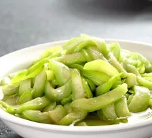 Stir-Fried Loofah