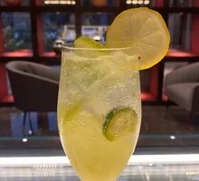 Lemon Yuzu Sparkling Water