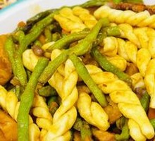 Farmhouse One-Pot Delight