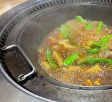 Iron Pot Harvest Delight