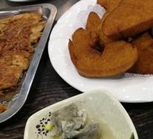 Fried Steamed Bread with Stinky Tofu