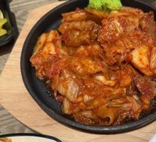 Sizzling Spicy Kimchi with Pork Belly