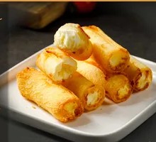 Crispy Milk Roll